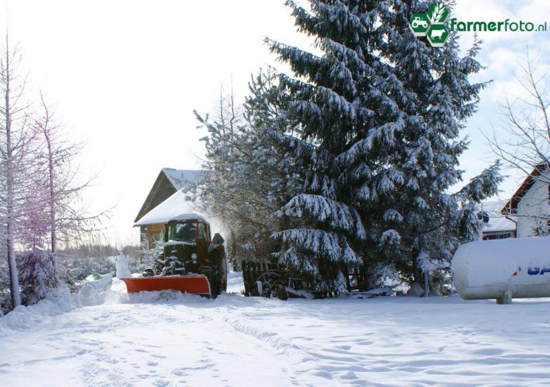 Belarus sneeuwschuiven