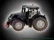 S352 Muddy tires Valtra