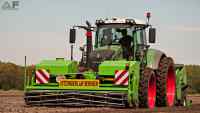 Wallpaper Fendt 828 (1)